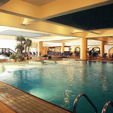 Adams & (adults Only) Hotel 5*