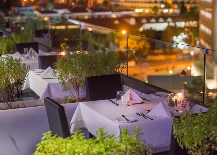 Adams & (adults Only) Hotel