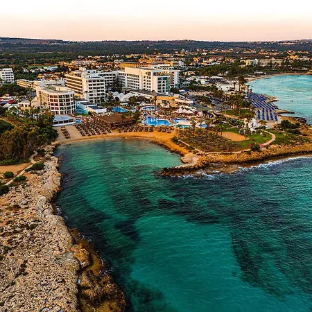 Adams & (adults Only) Hotel 5*