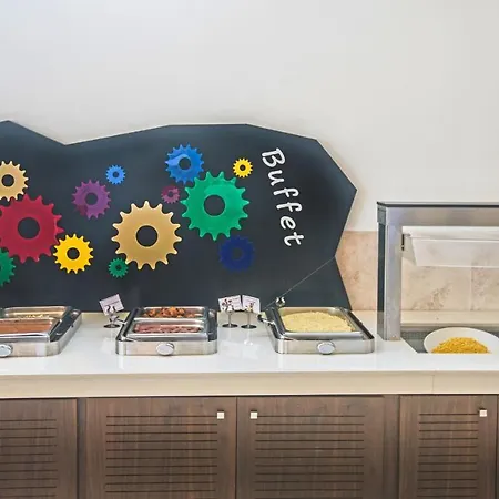 Adams & (adults Only) Szálloda 5*